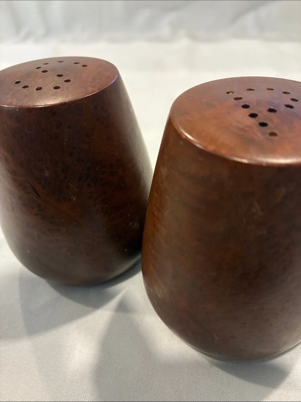 Wooden Salt/Pepper Shakers Mid Century Modern Classic Round Redwood Shakers